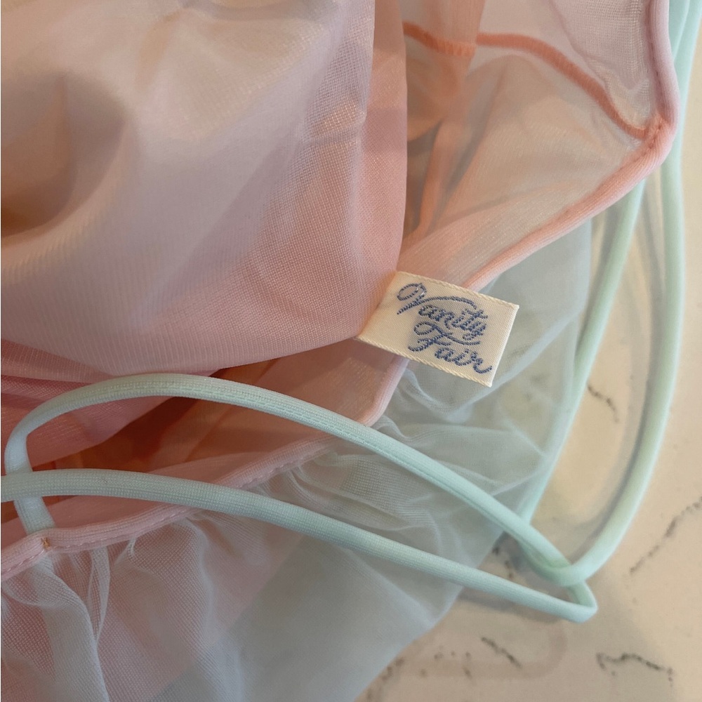 Vintage rainbow sheer negligee - Picture 8 of 8